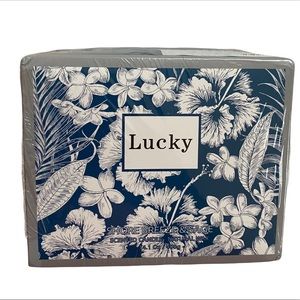 New Lucky shore breeze and sage candle